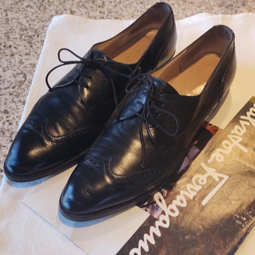 Salvatore Ferragamo Loafers Sz9.5 Exc Cond.